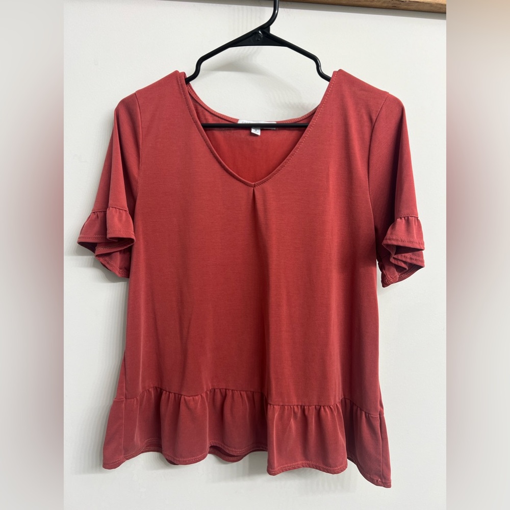 Red/pink Women's Top - Size M